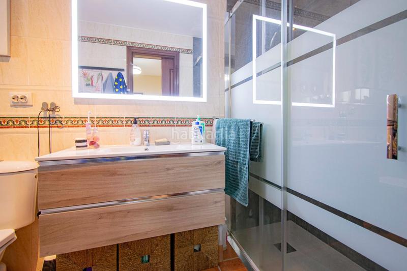 Foto 9c1ccea9-5b40-42e3-a3f7-bde2c2de0e5f. Casa bifamiliare con parcheggio piscina in Nueva Alcalá Alcalá de Guadaira