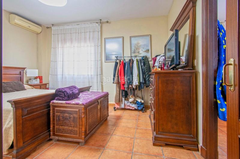 Foto a9736dd0-b9d5-4638-a56a-f76c31a23d37. Casa bifamiliare con parcheggio piscina in Nueva Alcalá Alcalá de Guadaira