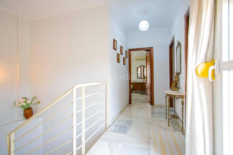 Foto 0ef2bc73-fcef-48ae-9575-7fe18c3ee18c. Casa pareada gran vivienda pareada junto club deportivo!! en Gelves