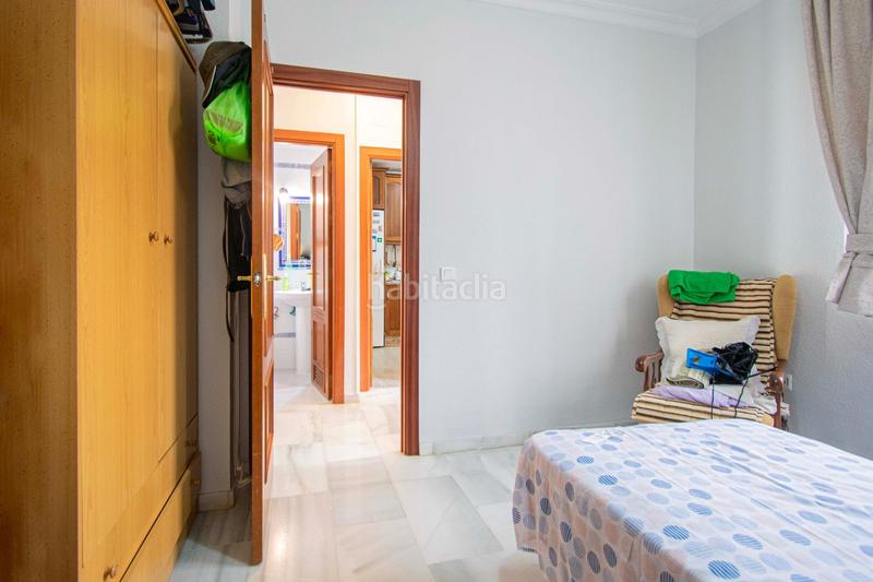 Foto 2f7fbb69-ee8d-4b35-a969-54276fec3915. Casa pareada gran vivienda pareada junto club deportivo!! en Gelves
