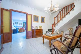 Maison  Calle majalcofar. Casa de dos plantas en venta en almensilla