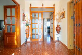 Xalet  Calle clavinque. Casa con parcela en venta en mairena del alcor