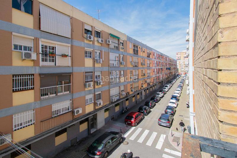 Foto 2fcdc8e2-b601-48fd-913e-42fd232af0f2. Piso estupendo piso junto san jacinto!!! en Triana Este Sevilla