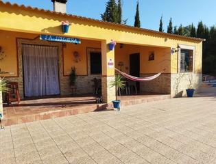Haus  Polígono el santo. Preciosa  casa con parcela y piscina en la puebla de los infante