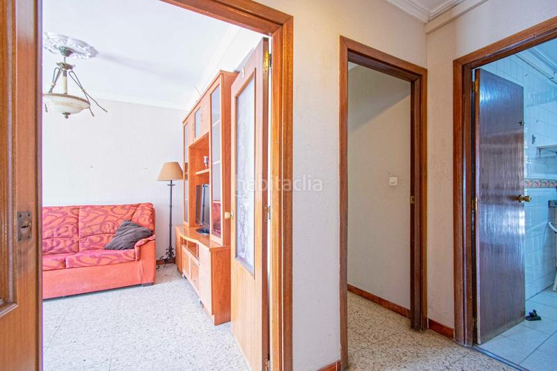 Foto d77736c0-6e73-4928-a004-2483729b2d9f. Piso  en venta en avda ramón y cajal en Ciudad Jardín Sevilla