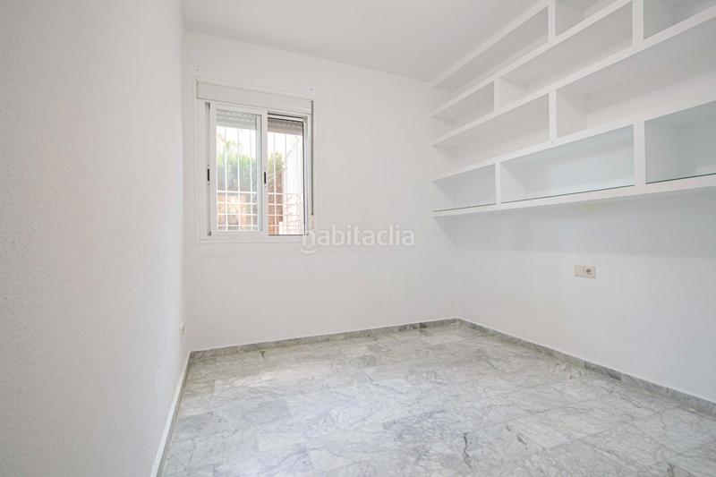 Foto f9917180-d70b-405b-8e4a-418d1090b240. Erdgeschoss mit pool in Santa Eufemia Tomares