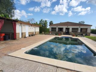 Xalet a Pilas. Gran chalet en pilas, en la dehesa!!!!