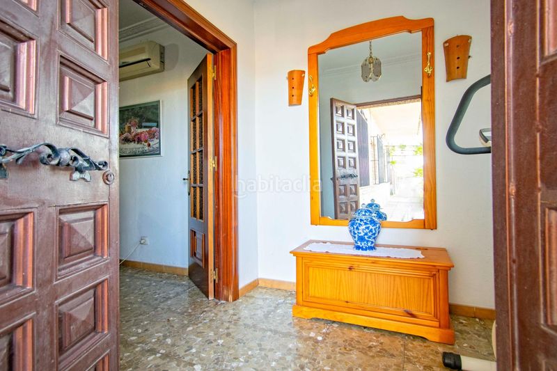 Foto aada4c7d-11e4-4010-bfc9-7dea9ec82d68. Chalet en Rinconada (La)