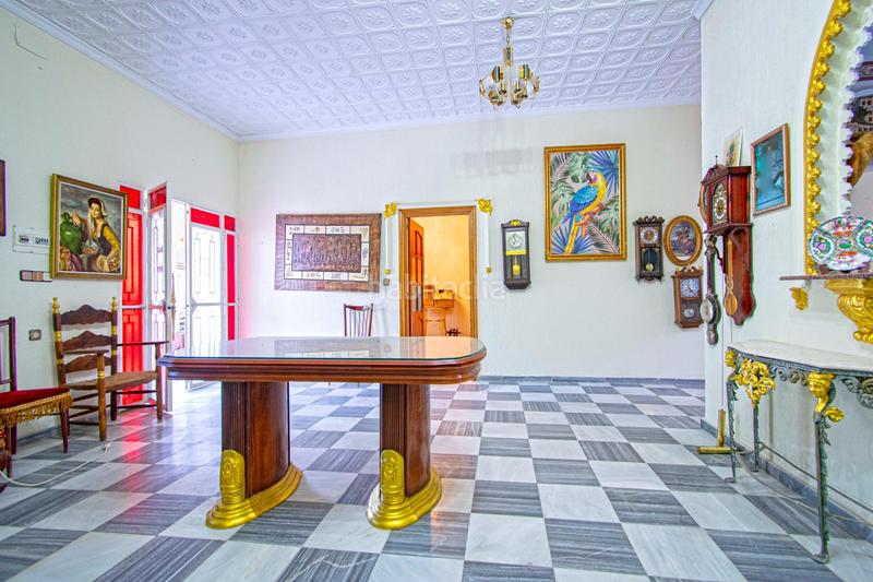 Foto 0211387a-ec10-4ba1-923a-f04fc9298bb0. Casa gran casa con patio y piscina !!! en Lepanto Mairena del Aljarafe