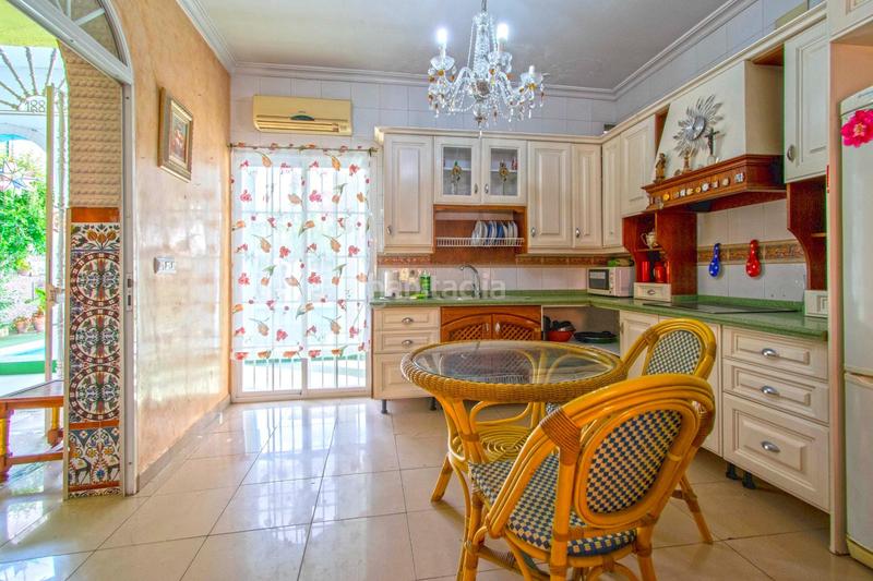 Foto 370af35b-94dc-4778-b440-6c5f5c202b70. Casa gran casa con patio y piscina !!! en Lepanto Mairena del Aljarafe