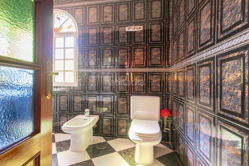 Foto 961a3976-1e72-4a7f-8002-02d9e1b163e6. Casa gran casa con patio y piscina !!! en Lepanto Mairena del Aljarafe