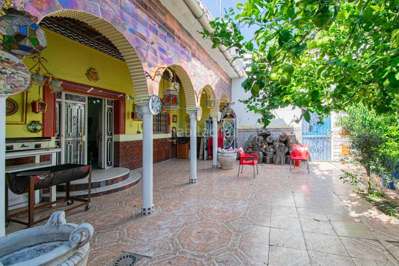 Foto b04f599e-2d64-4401-88e2-77944f73e6f6. Casa gran casa con patio y piscina !!! en Lepanto Mairena del Aljarafe