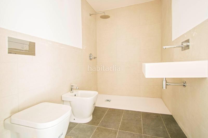 Foto 62a26d4c-be66-4719-8bdd-240df7daa00e. Casa adossada amb aparcament piscina a Las Almenas Tomares