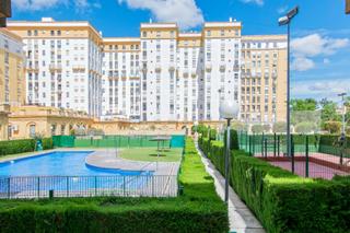 Appartement à Urbadiez - Entrepuentes. Magnífico piso con terraza de 40m2 aprox. en residencial azores!
