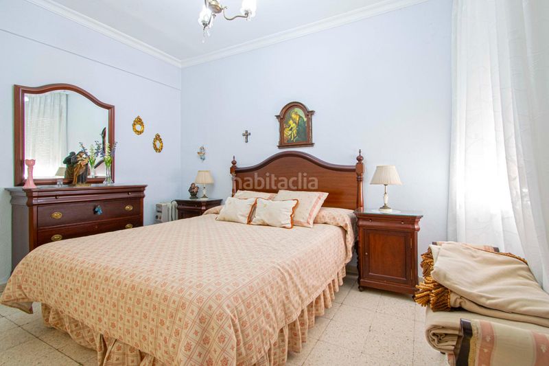 Foto 7cc2a0d2-54e1-411a-94cc-c66982417098. Pis a Triana Casco Antiguo Sevilla