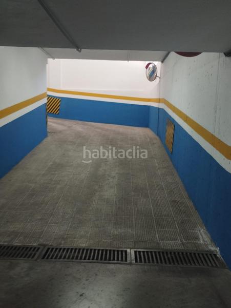 Foto 9a59a934-57de-4503-9fed-f043f6940e24. Posto moto in colores - entreparques Sevilla