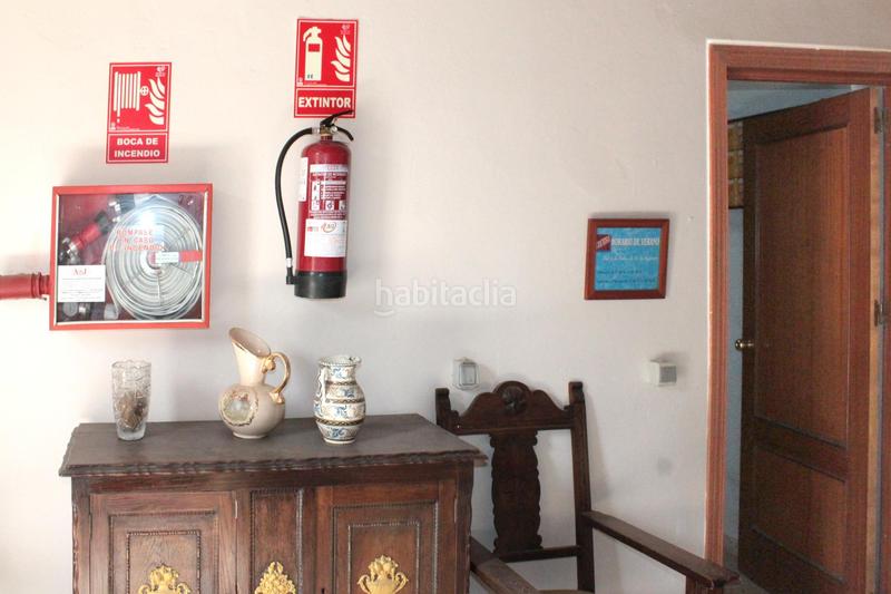 Foto c889e5a6-9f9e-4666-9ba7-57a3f9088c00. Bâtiment à usage industriel dans Pisa Mairena del Aljarafe