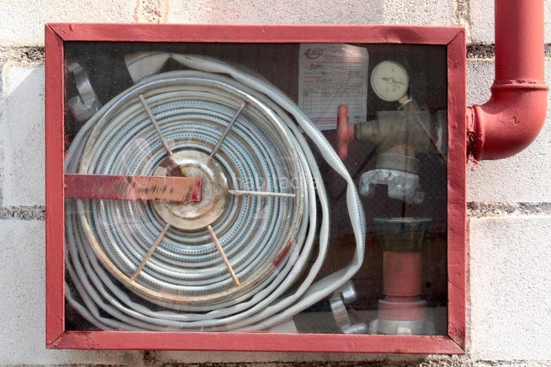 Foto d2b5aa25-41ce-4084-af7e-79259830dd5b. Bâtiment à usage industriel dans Pisa Mairena del Aljarafe