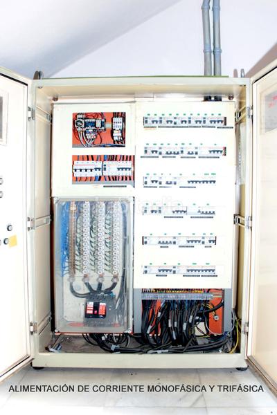 Foto c3a79da0-2cca-4802-a747-64218bfee57e. Industrial building in Pisa Mairena del Aljarafe