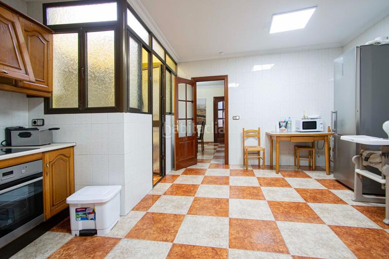 Foto 34ff415f-1a8d-423a-a770-8b761dcdcf54. Haus mit parking in Palmete Sevilla