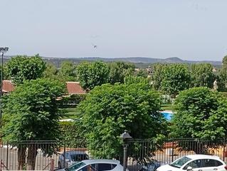 Casa aparellada a Pedroso (El). Bonita casa pareada en el pedroso, junto polideportivo!!