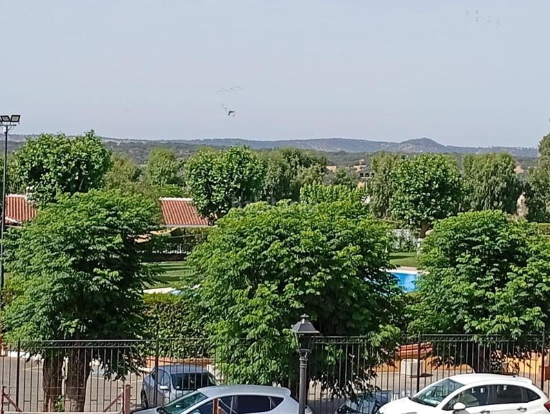 Foto 3f5d1767-0888-4d16-903a-dfe0470c1943. Maison jumelée avec parking dans Pedroso (El)