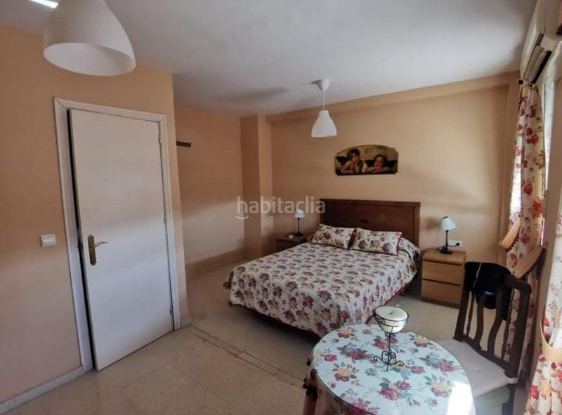 Foto af3b6721-13b1-4c61-92aa-5a00503f69f9. Maison jumelée avec parking dans Pedroso (El)