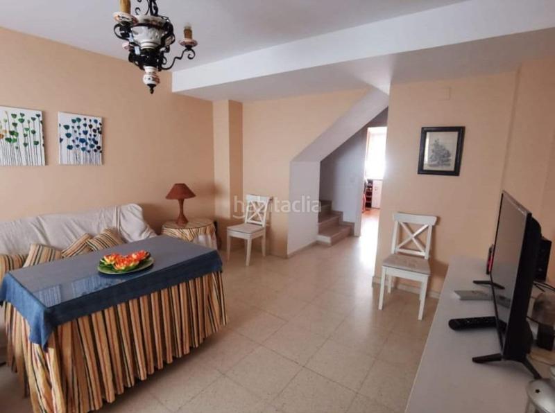 Foto e02e1b14-79ff-4072-baf3-01a1e116b3f7. Maison jumelée avec parking dans Pedroso (El)