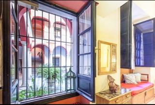 Lloguer Dúplex a Alfalfa - Santa Cruz. Precioso apartamento tipo dúplex junto a la plaza del salvador!!