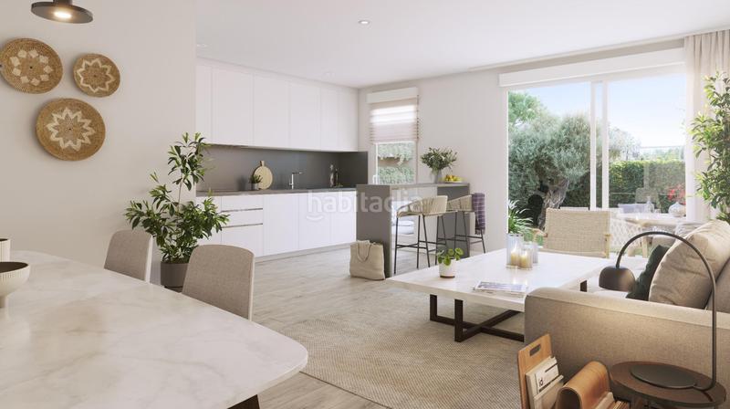 Foto 0b22c902-71e7-4315-90ec-1a5c36fbd958. Reihenhaus mit pool in Las Pajanosas Guillena