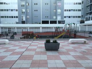 Appartement à Palmete. Amplia vivienda en hacuinda san antonio con garaje y trastero!!!