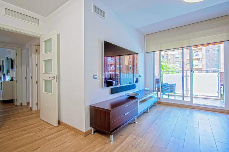 Foto 17cd8d1e-2dea-4fec-8061-cdad2d369181. Piso  de lujo en venta en Urbadiez - Entrepuentes Sevilla