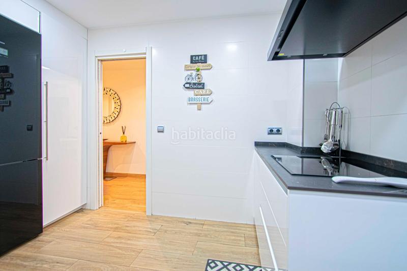 Foto 3587c11a-84ef-4cef-9406-d6e087ee925e. Piso  de lujo en venta en Urbadiez - Entrepuentes Sevilla