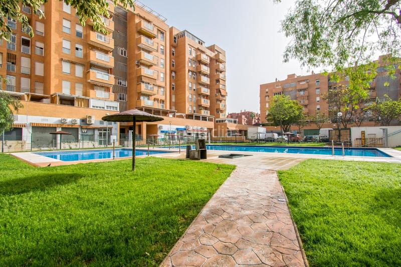 Foto 4537f02c-322f-454e-bfbf-e1fbbfe59e66. Piso  de lujo en venta en Urbadiez - Entrepuentes Sevilla