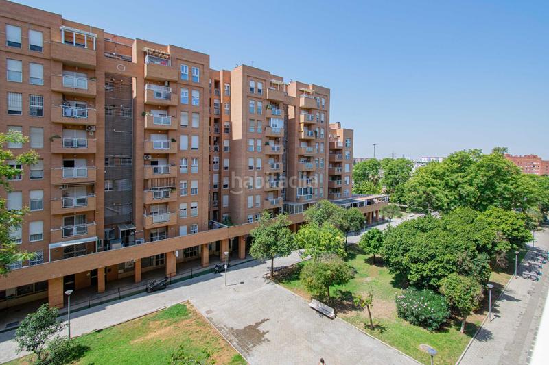 Foto 5053b77c-e8e2-4c6f-a661-1862bbeda372. Piso  de lujo en venta en Urbadiez - Entrepuentes Sevilla