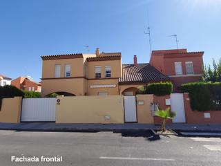 Doppelhaus  Calle pimenton. Casa pareada de esquina en la calle pimentón, mairena del aljara