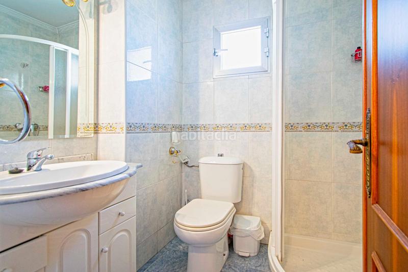 Foto 68a29f7e-a6c4-42a5-ae5a-05b9edc2fca4. Piso magnífica vivienda con terraza y plaza de garaje incluida! en Sevilla