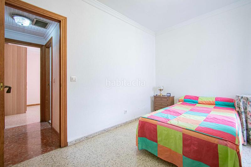 Foto a1aa183a-31a0-4c1e-bc70-32a2359ea9b0. Piso magnífica vivienda con terraza y plaza de garaje incluida! en Sevilla