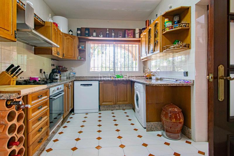 Foto 6c633962-75dd-43a5-9548-c0655fb4fb96. Chalet con riscaldamento parcheggio piscina in Palomares del Río