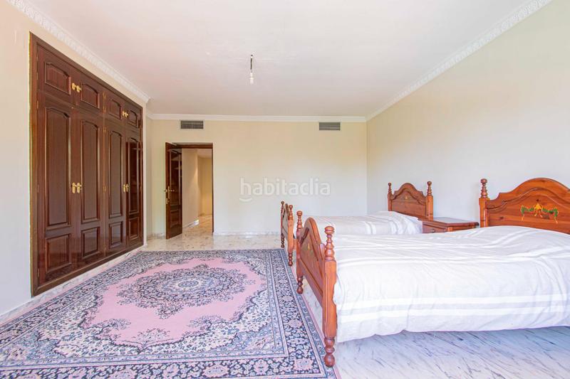Foto 6eb936be-88fc-455f-9741-43c0634e7034. Chalet con riscaldamento parcheggio piscina in Palomares del Río