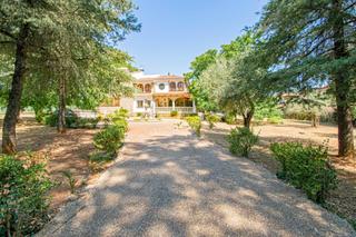 Xalet a Palomares del Río. Fantástica finca urbana en palomares del río!!