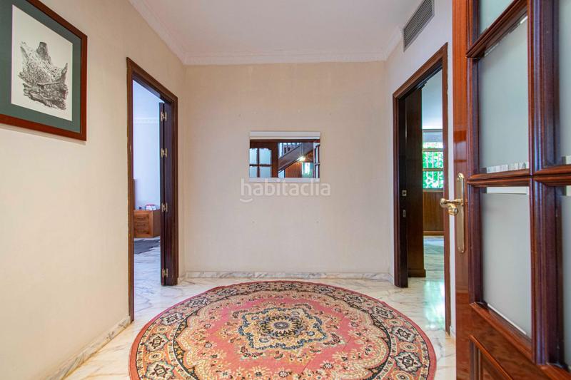 Foto ca896c8a-1c28-4ddb-8c04-a874bf2a5665. Chalet con riscaldamento parcheggio piscina in Palomares del Río