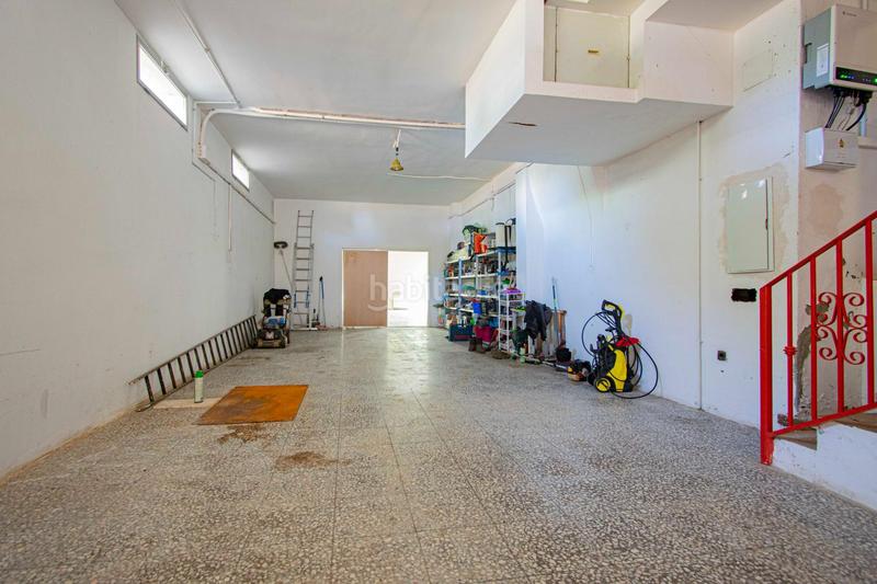 Foto f04a7627-cb7d-4fde-a5f8-0812e9baf9d8. Chalet con riscaldamento parcheggio piscina in Palomares del Río
