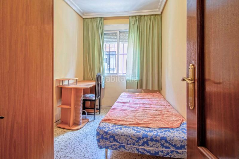 Foto 0c77ddfa-3294-44db-8670-e8ebbd3a4295. Piso en Triana Casco Antiguo Sevilla