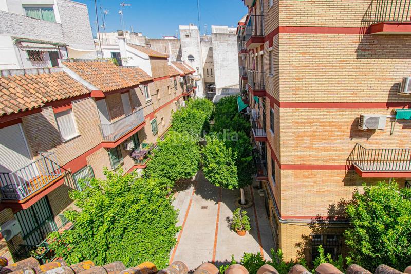 Foto daf5d392-a546-4f79-b465-1294411b43c2. Piso en Triana Casco Antiguo Sevilla