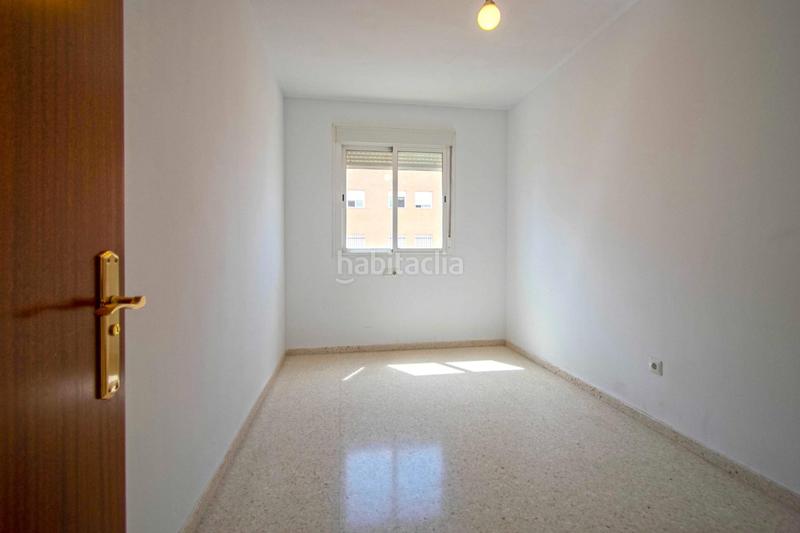 Foto 49f2708d-b07b-4603-abe4-62e5c627dbf5. Appartement avec parking dans colores - entreparques Sevilla