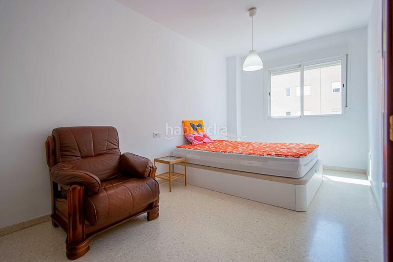 Foto 4a55514e-eb71-495e-be1b-08ac4c1ca35a. Appartement avec parking dans colores - entreparques Sevilla