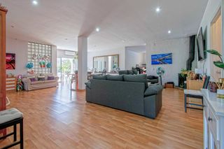 Casa  Calle roma (pajanosas golf). Preciosa vivienda en venta en las pajanosas guillena