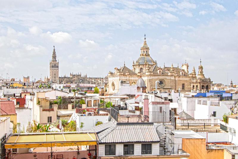 Foto 17931c84-f9ce-4a52-a6ee-e117deeaee93. Etagenwohnung mit heizung parking pool in Alfalfa - Santa Cruz Sevilla