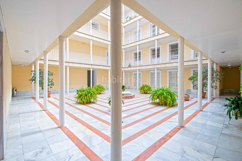 Foto a7db83a4-ad7a-4632-8a7d-e7469d85838c. Etagenwohnung mit heizung parking pool in Alfalfa - Santa Cruz Sevilla